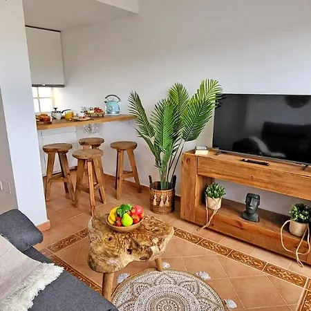 Casa Fiona Коста Калма